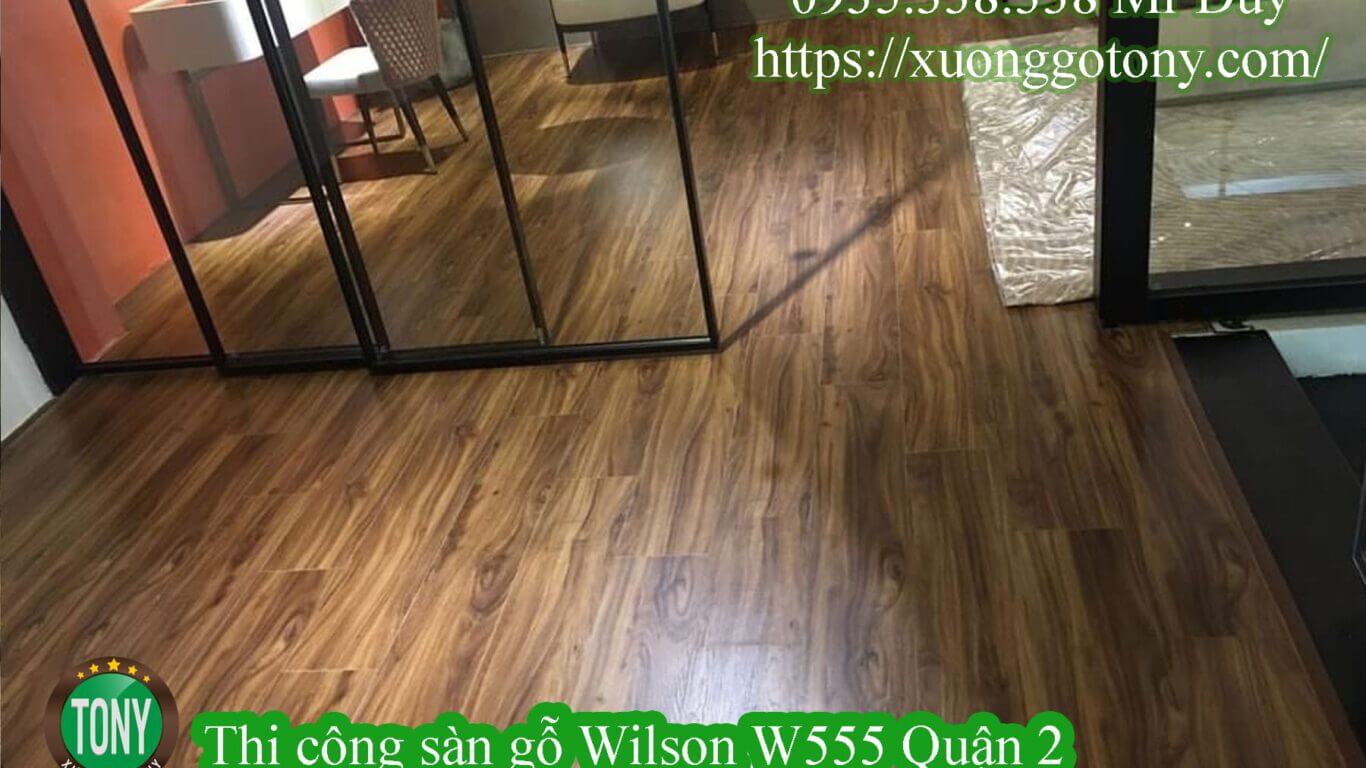 hoan thien san go Wilson W555 quan 2 hinh1