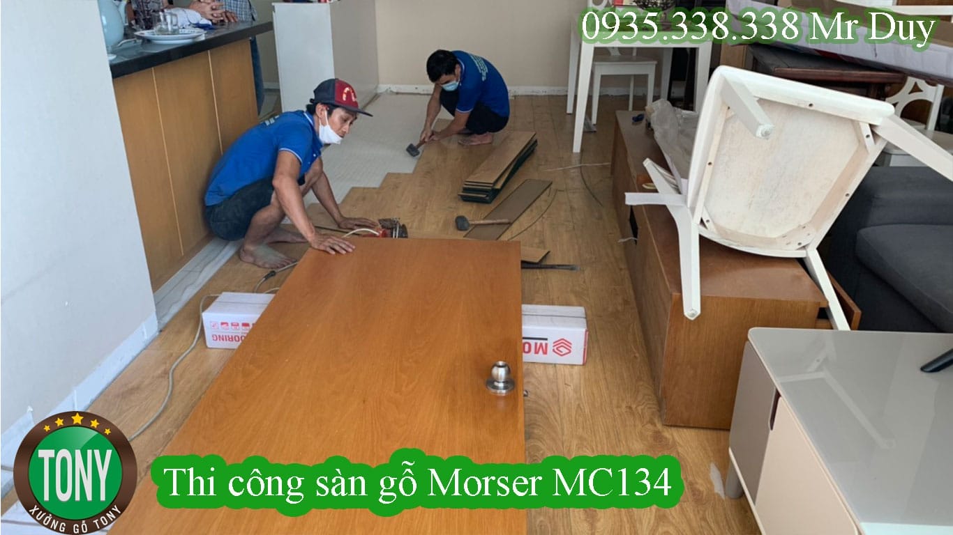 Thi công sàn gỗ công nghiệp Morser MC134