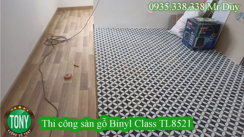 Xưởng gỗ Tony