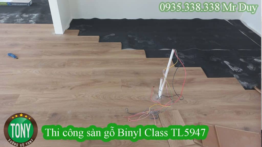 Xưởng gỗ Tony