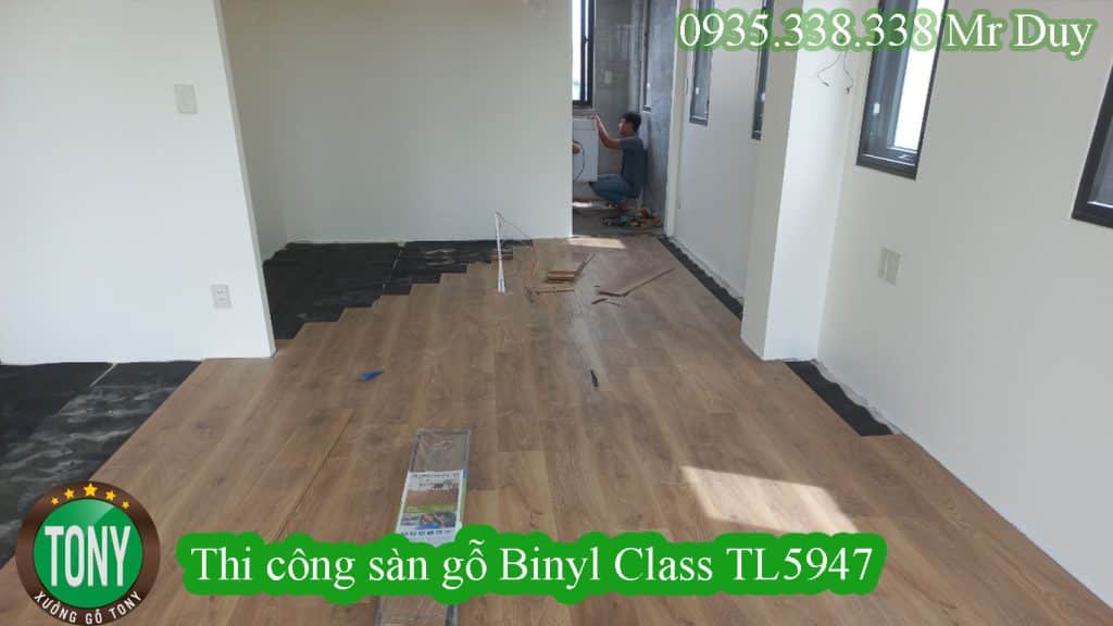 Xưởng gỗ Tony