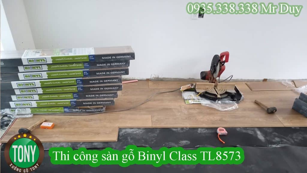 Xưởng gỗ Tony