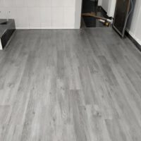 Sàn nhựa giả gỗ Glotex V262 - Vân gỗ xám khói (smoke grey)