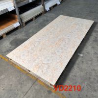 Tấm Nhựa Ốp Tường PVC Hobiwood VD2210 | Vân Đá Cẩm Thạch Kem Vàng